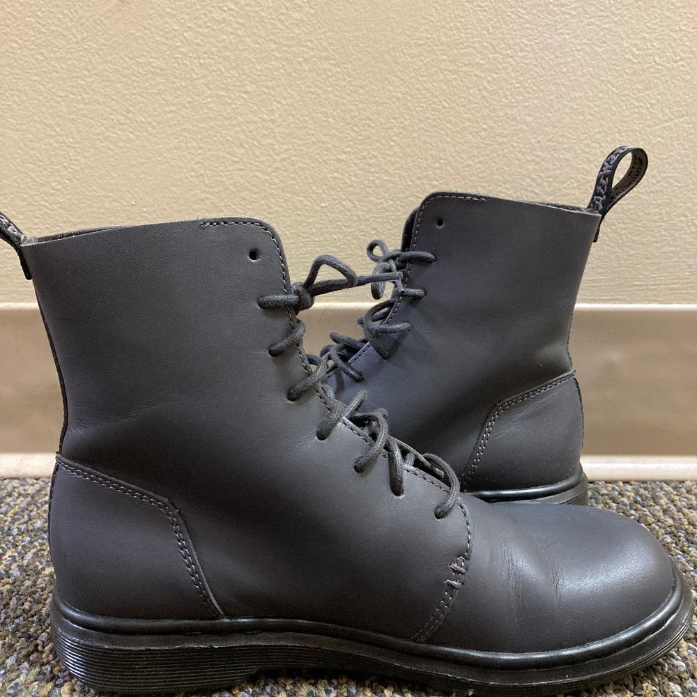Dr.Marten Danica boots